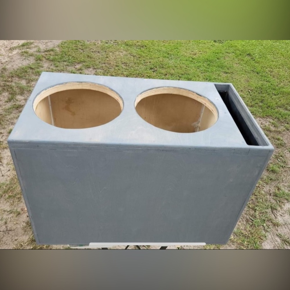 Custom dual 15” box